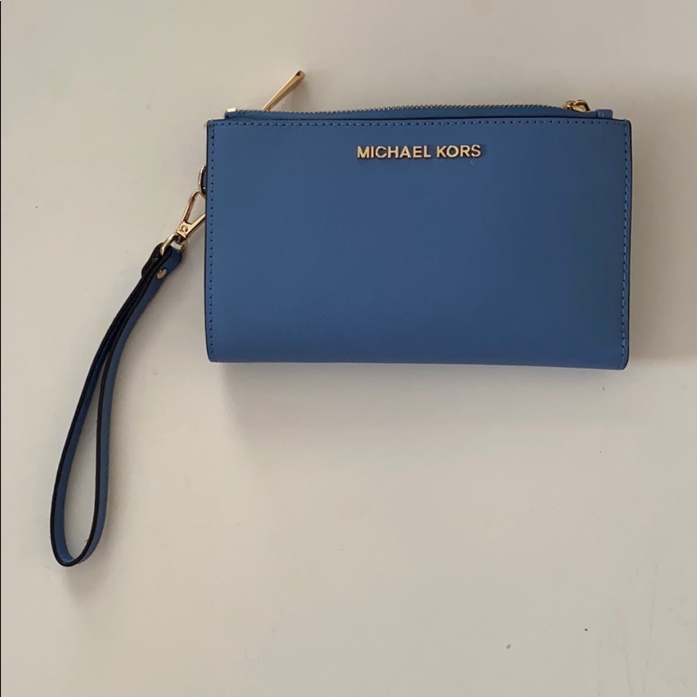 Michael Kors Jetset Wristlet